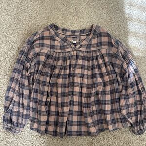 Free People We the Free oversized plaid pleasant blouse
Size small